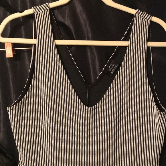 Zara Trafaluc Sleevelesa dress size Medium - Picture 2 of 7